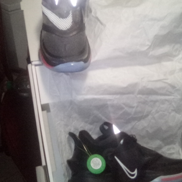 Nike Adapt BB 2.0 - Picture 9 of 16